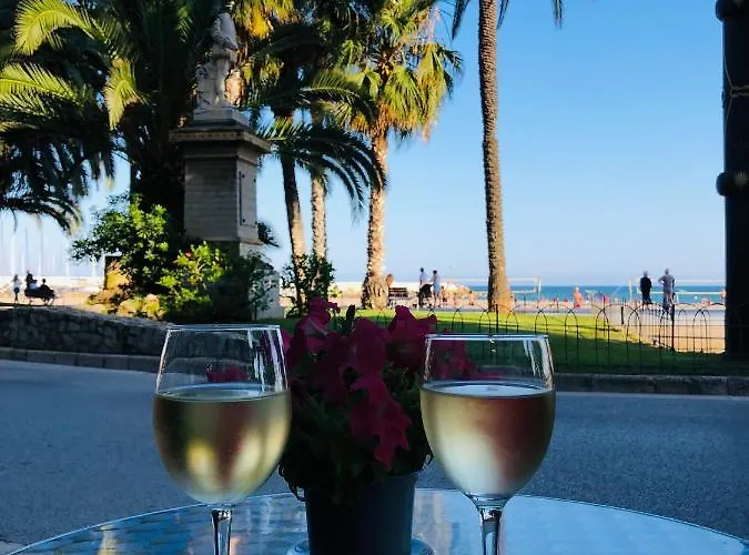 Fragata Seaview 公寓 锡切斯