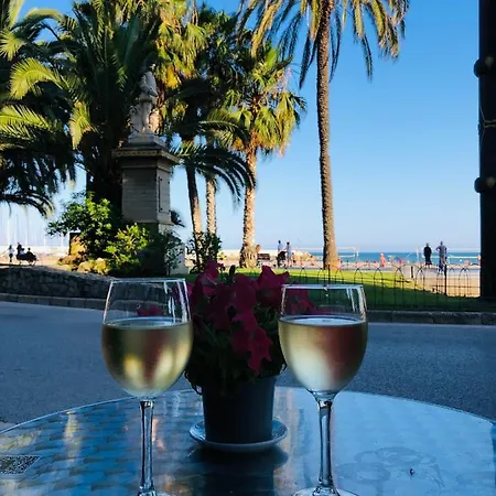 Fragata Seaview Apartman Sitges